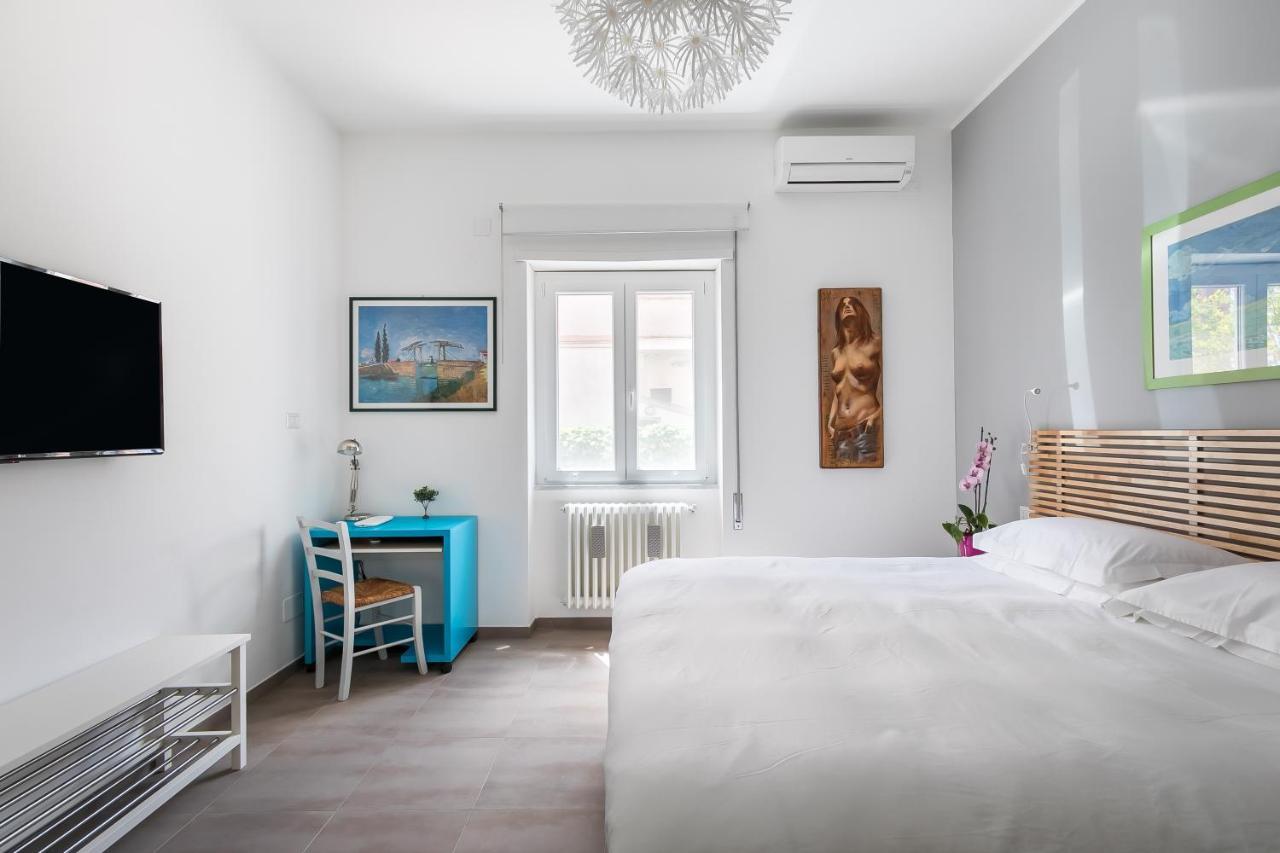 Galeria Home Apartments 앙귈라라사바치아 외부 사진