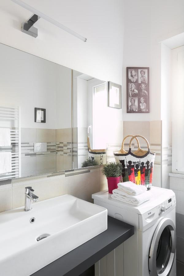 Galeria Home Apartments 앙귈라라사바치아 외부 사진